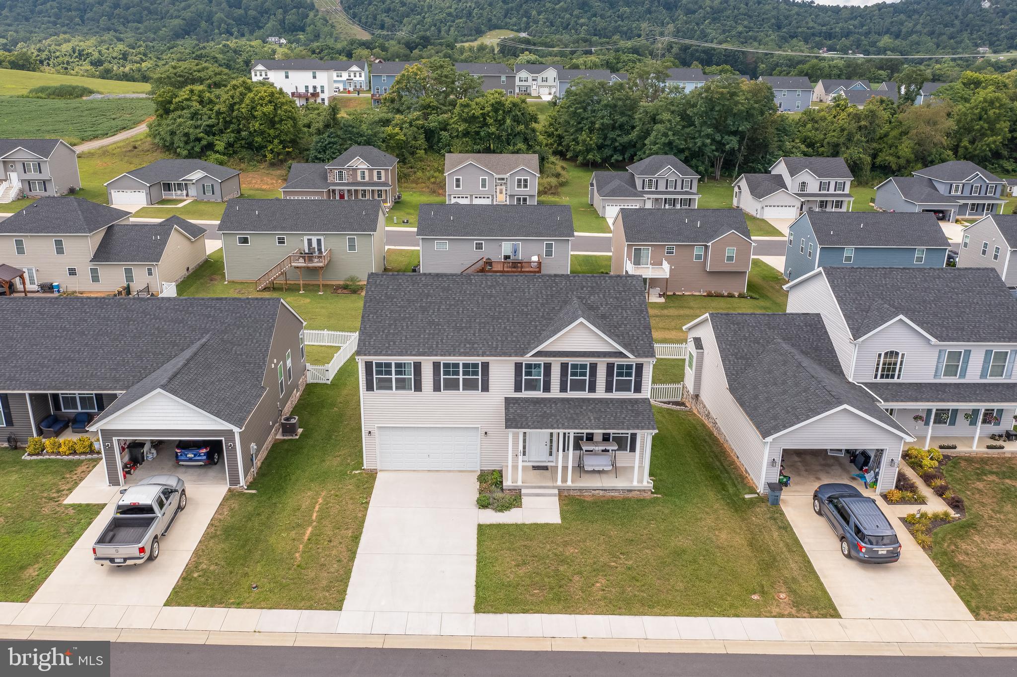 RED HILL - Residential