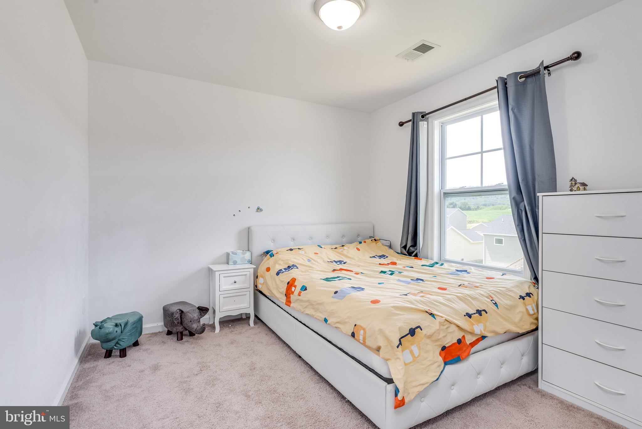 RED HILL - Residential