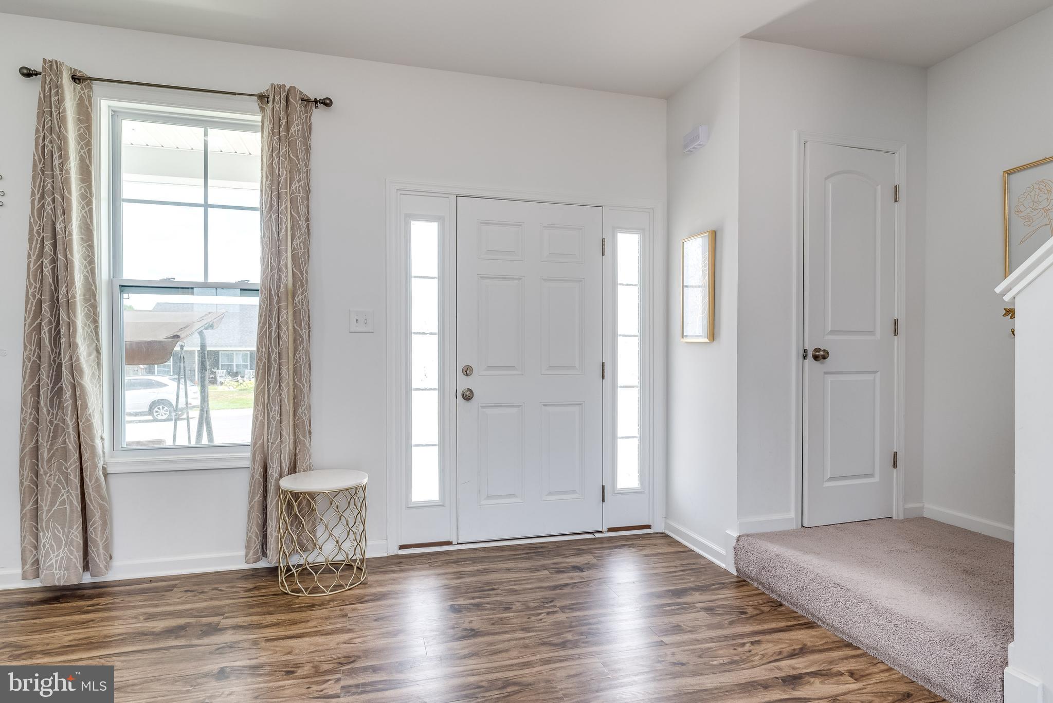 RED HILL - Residential