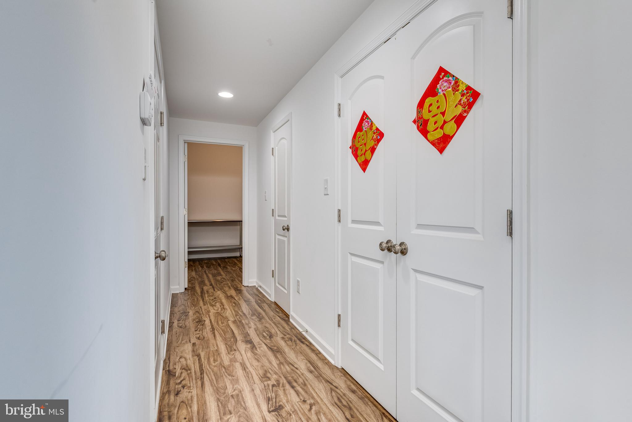 RED HILL - Residential