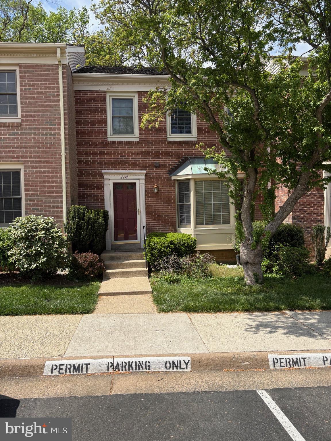 IDYLWOOD STATION - Residential Lease