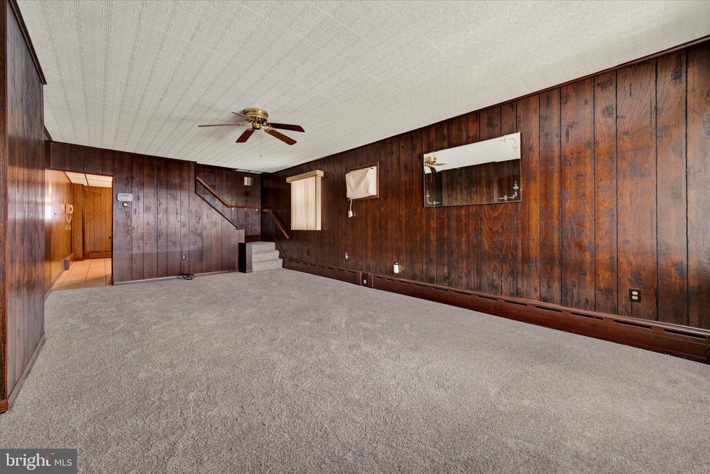 Photo of 341 S Broad Mountain Avenue, FRACKVILLE, PA 17931 (MLS # PASK2024576)