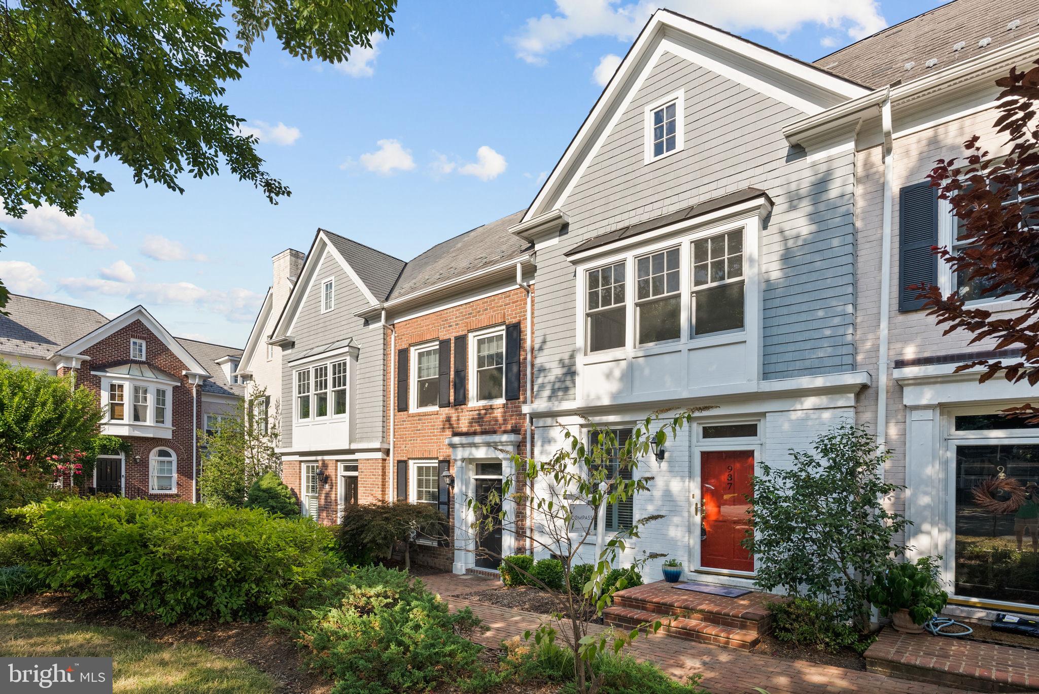 OLD TOWN GATEWAY - Residential