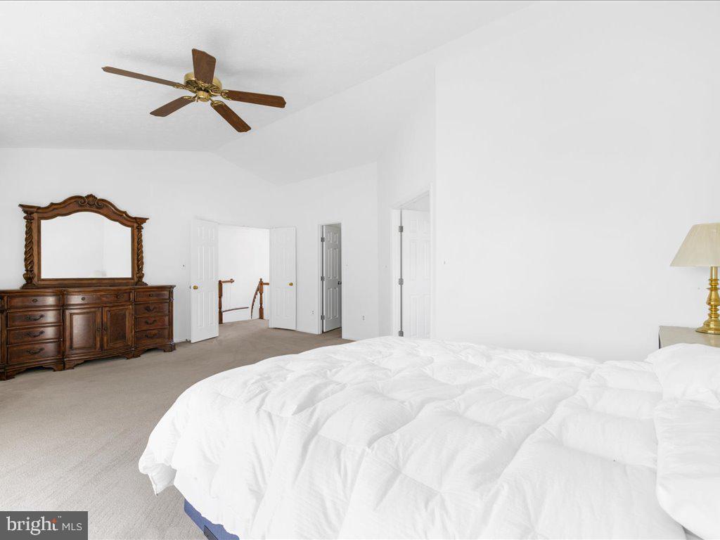 BROOKVIEW FARMS - Residential