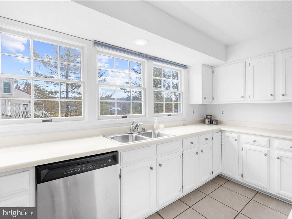 BROOKVIEW FARMS - Residential