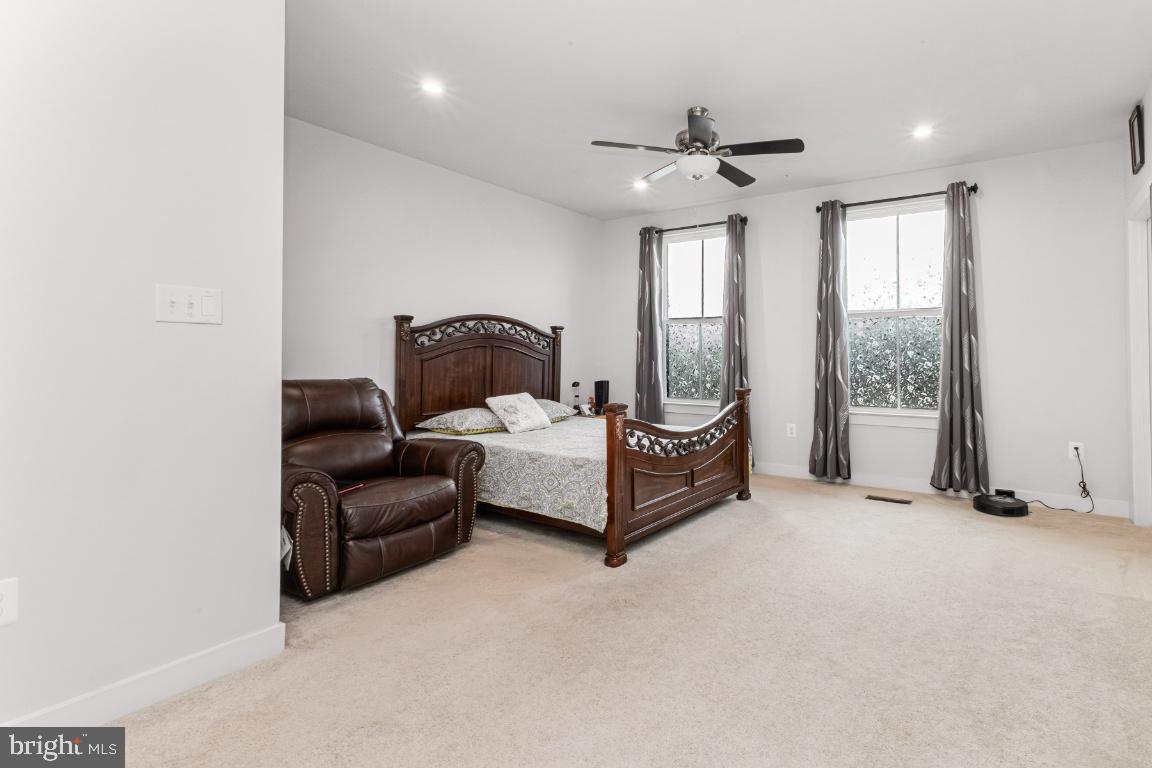 FOSTER'S GLEN - Residential