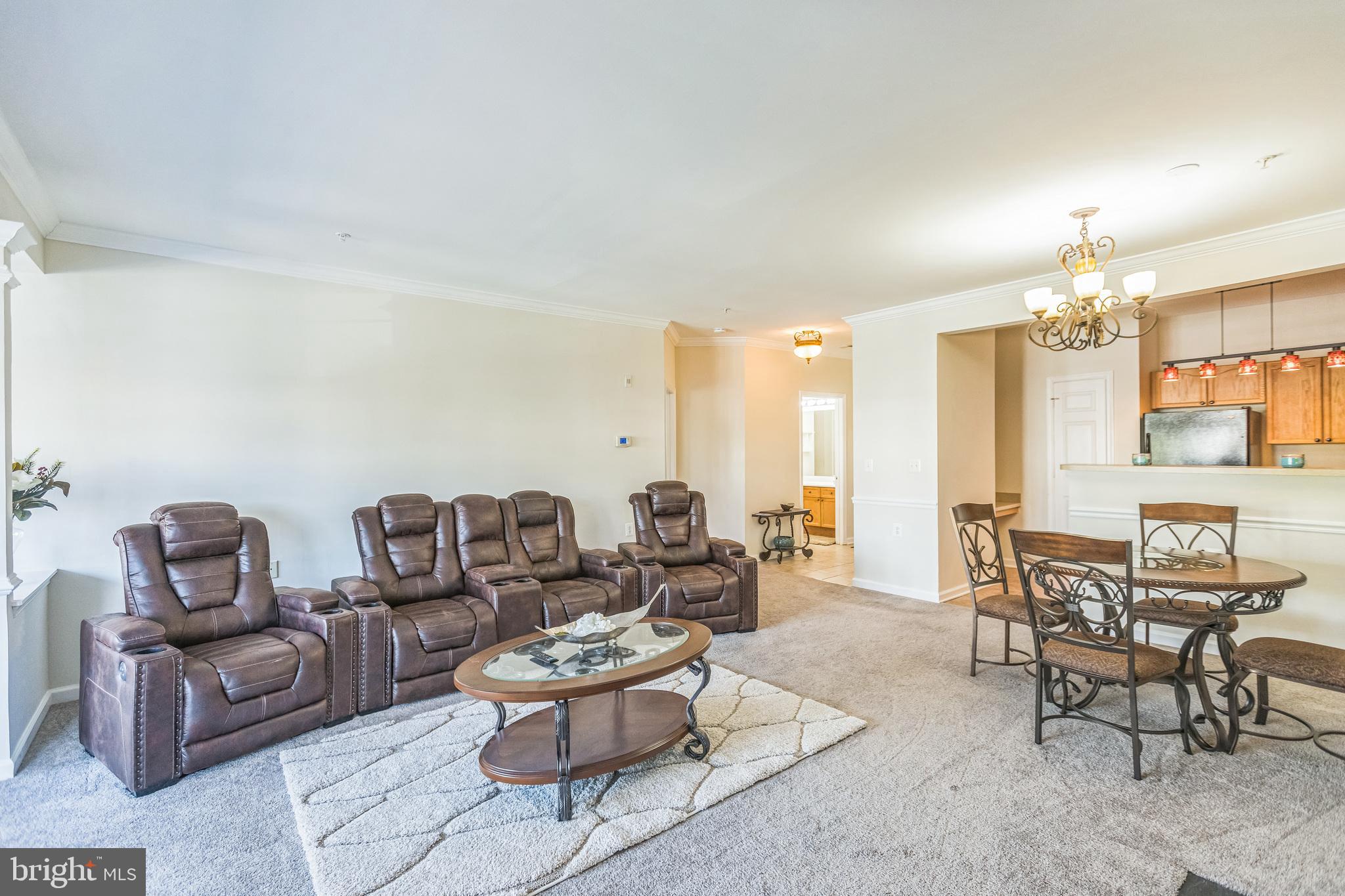 2 CAMERON GROVE BOULEVARD 204