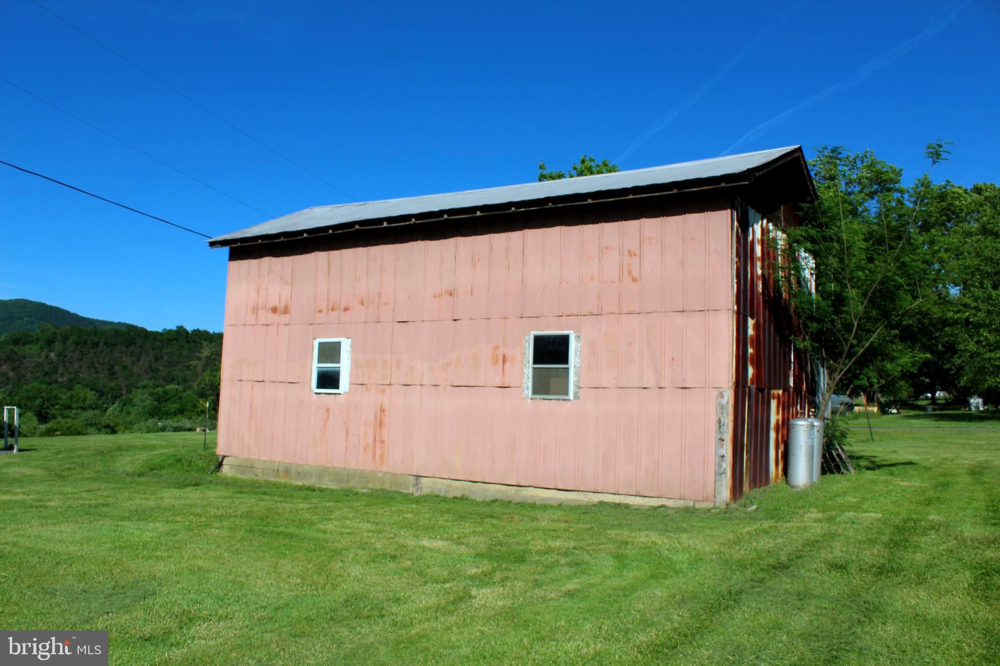 NONE UNRESTRICTED - Residential