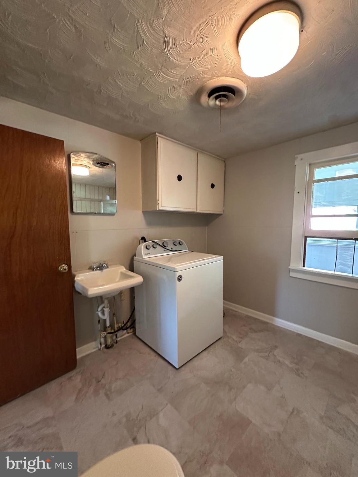 NONE UNRESTRICTED - Residential