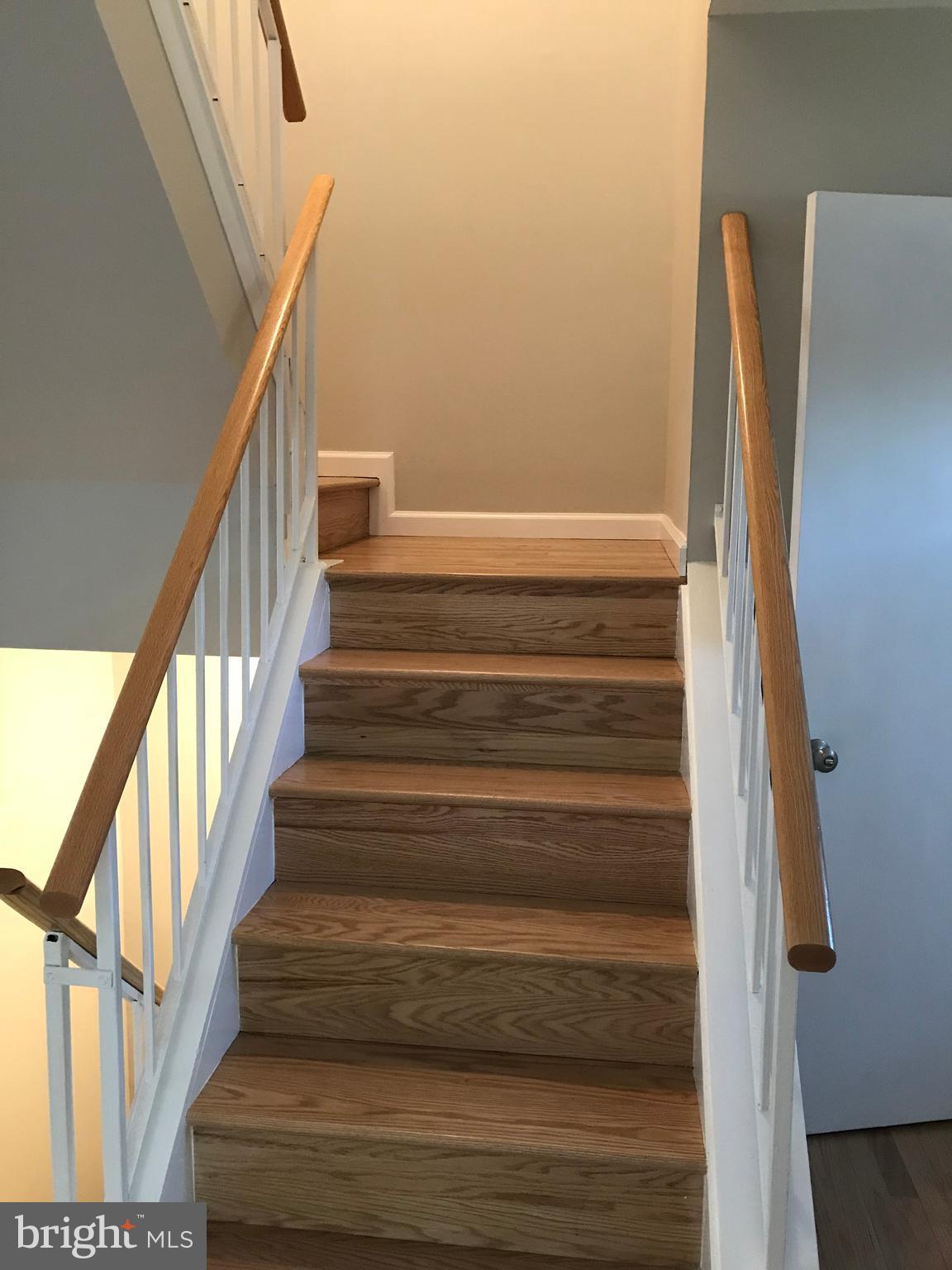 CROFTON COMMONS - Residential Lease