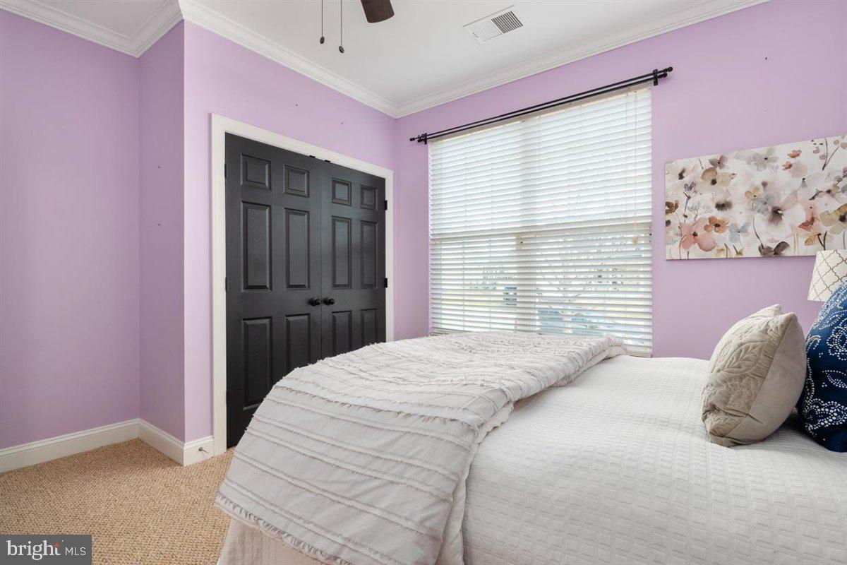 NORTH BROOK - Residential