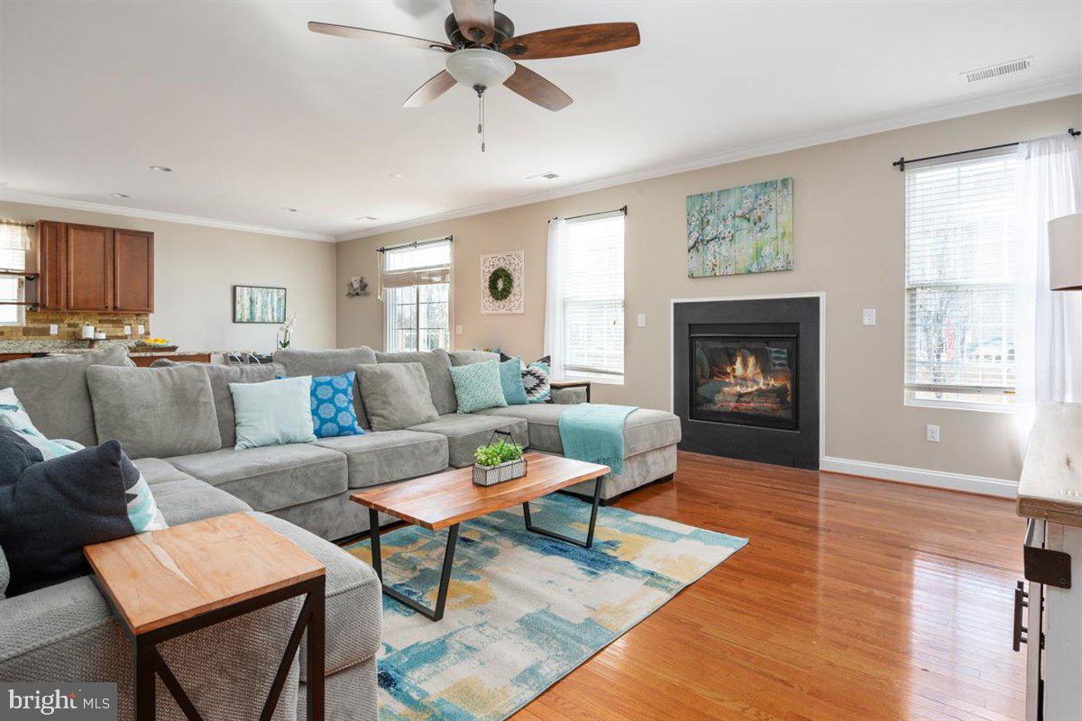 NORTH BROOK - Residential