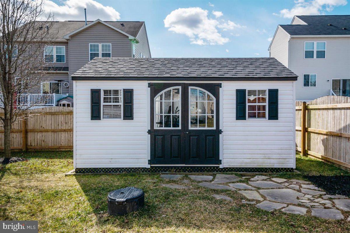 NORTH BROOK - Residential