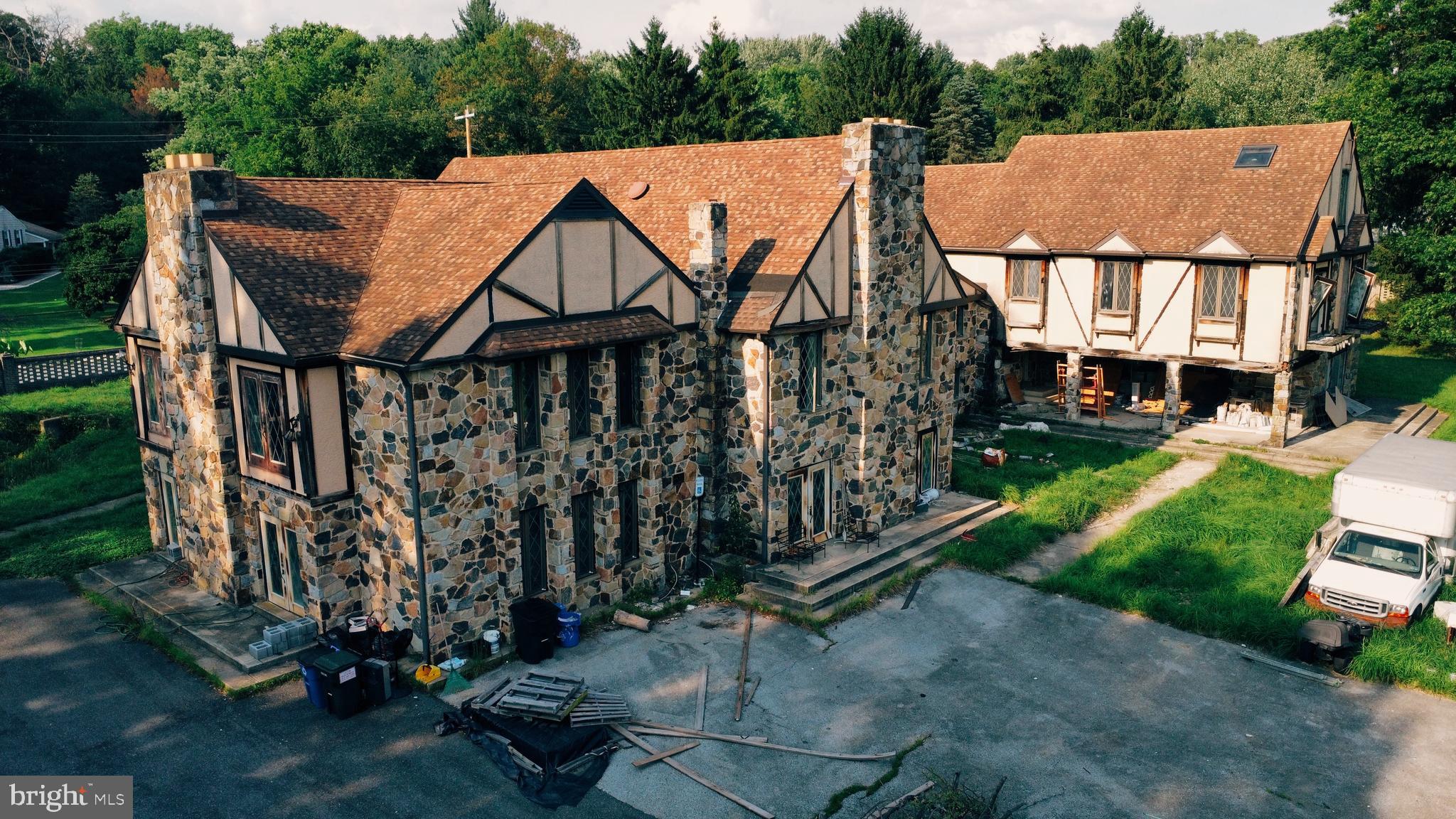 FOX VALLEY - Residential