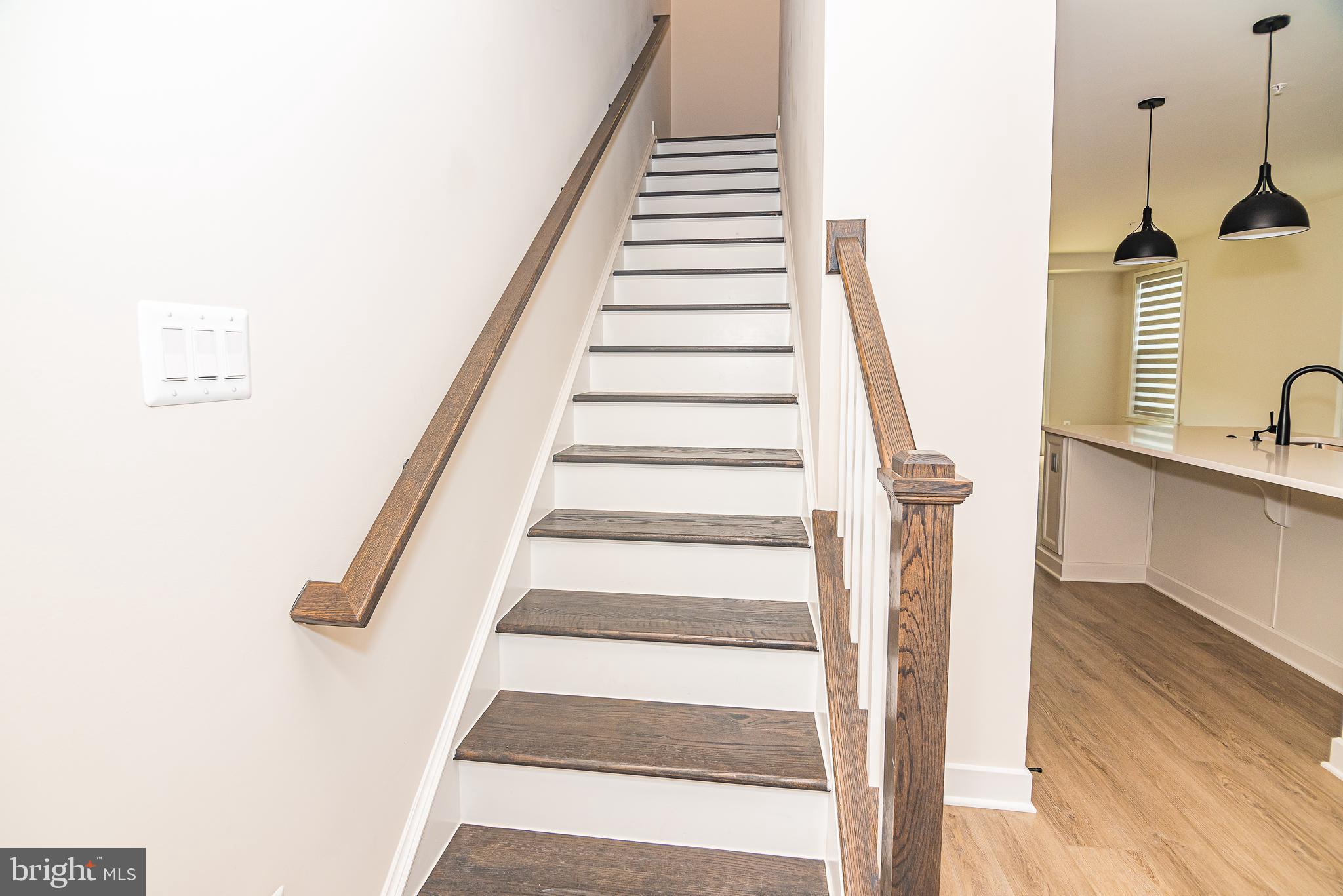 VILLAGES OF URBANA - Residential Lease