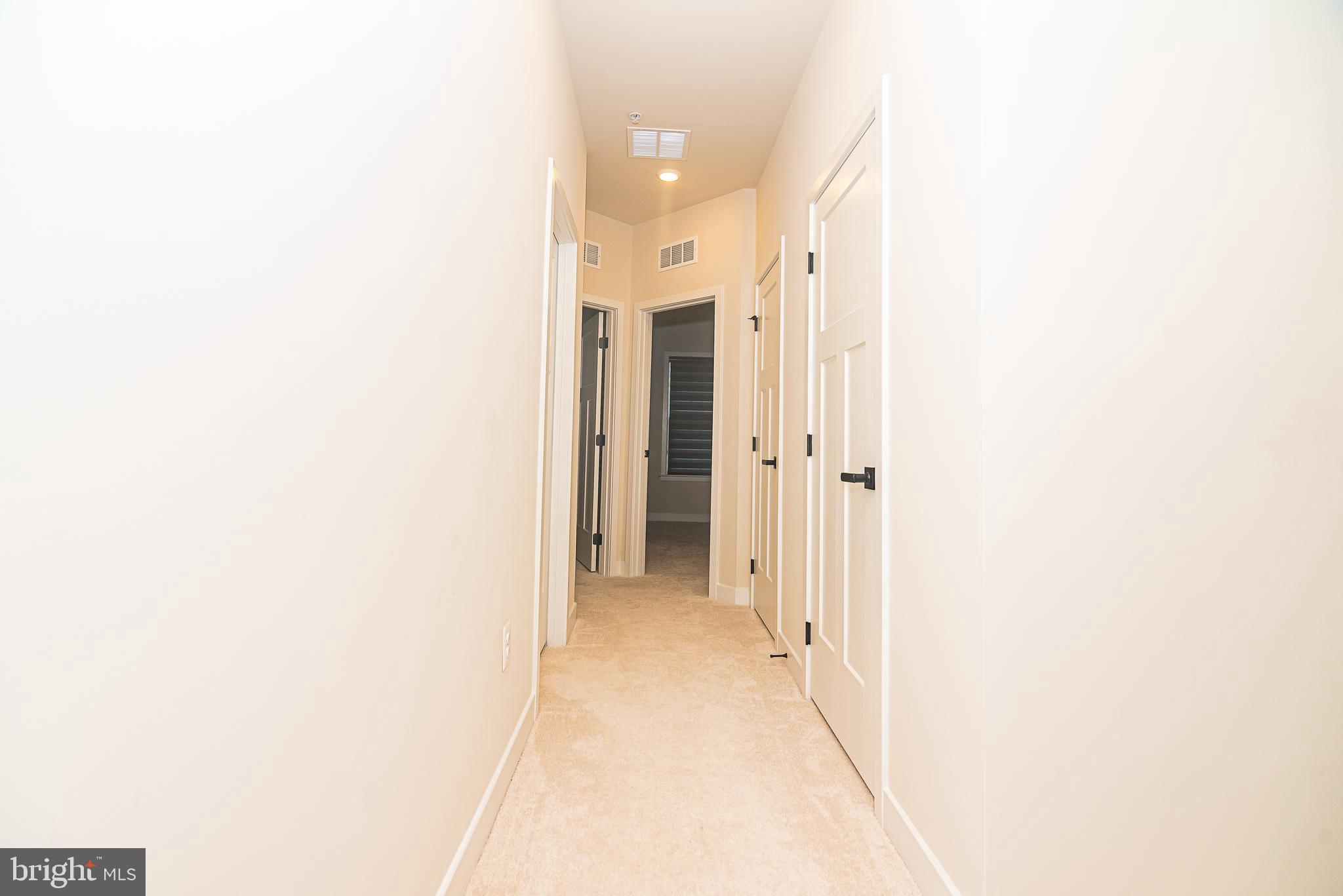 VILLAGES OF URBANA - Residential Lease