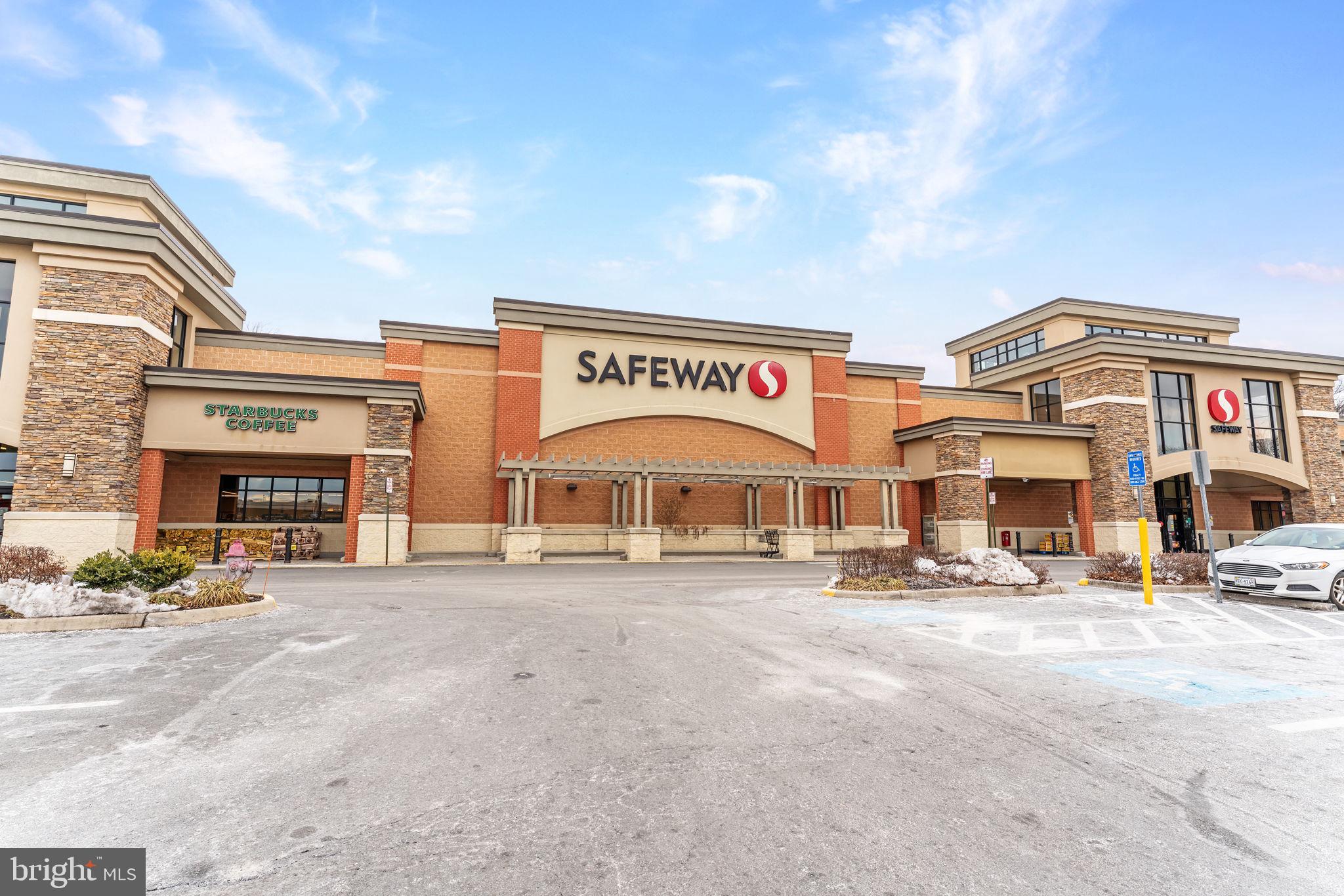 MUNSON HILL - Residential Lease