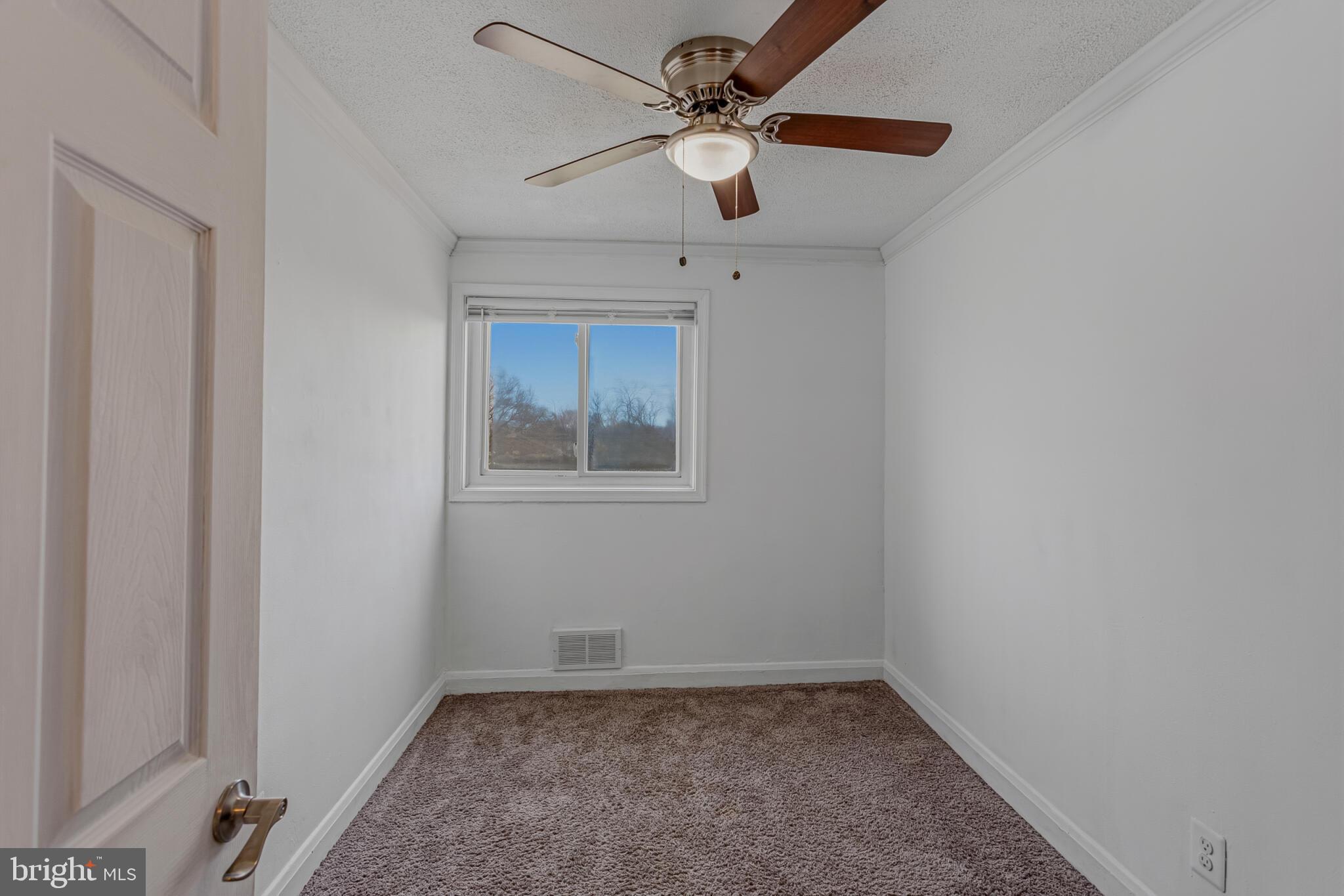 EASTFIELD - Residential