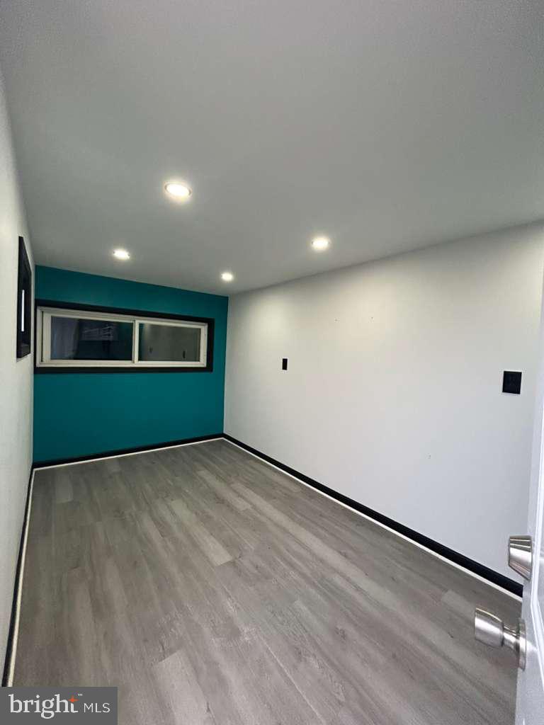 EASTFIELD - Residential