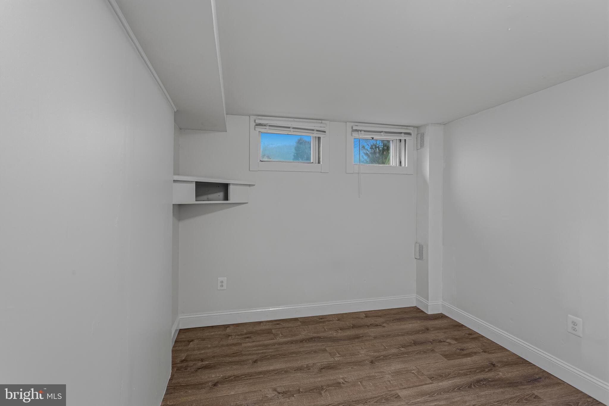 EASTFIELD - Residential