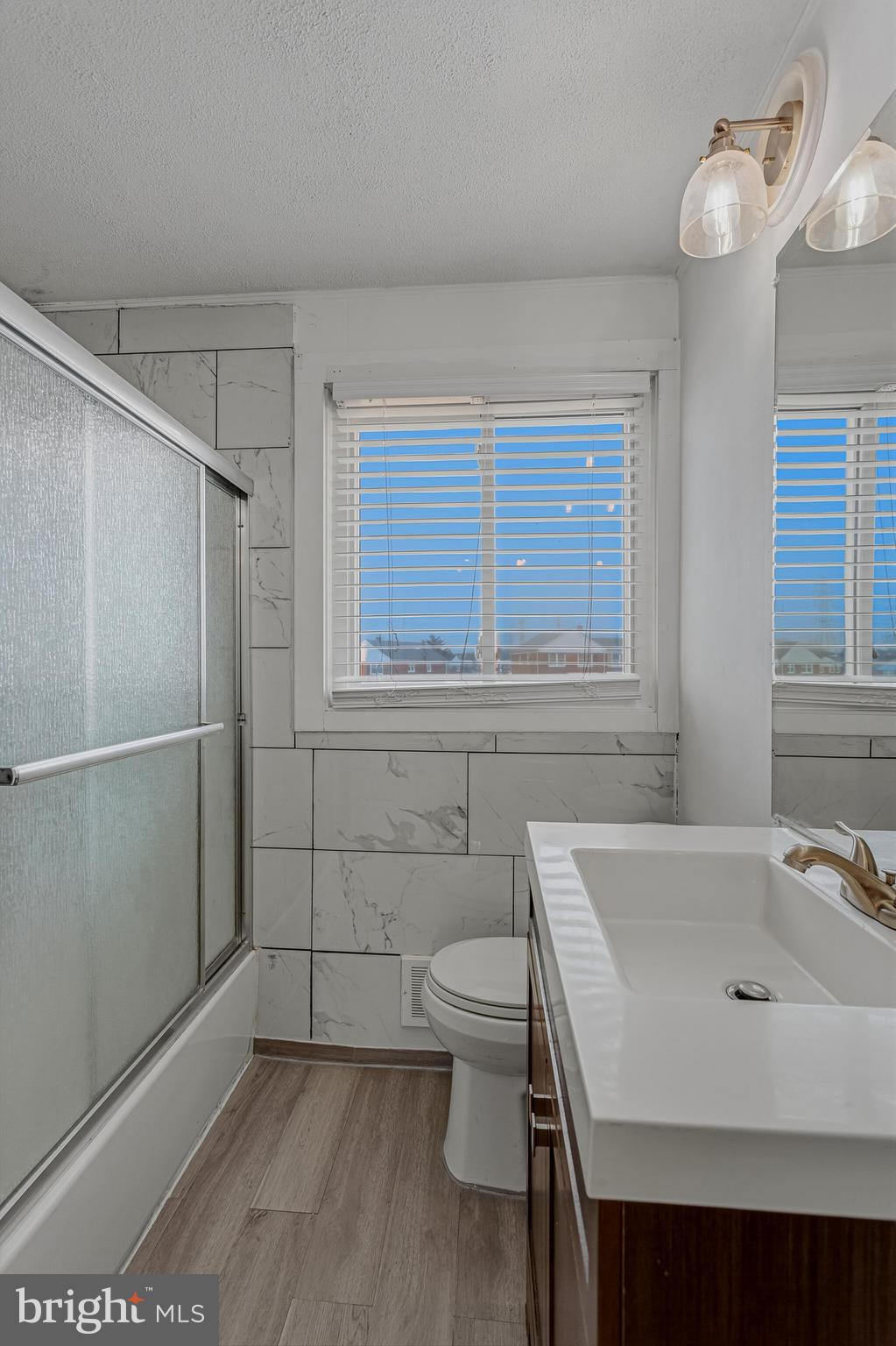 EASTFIELD - Residential