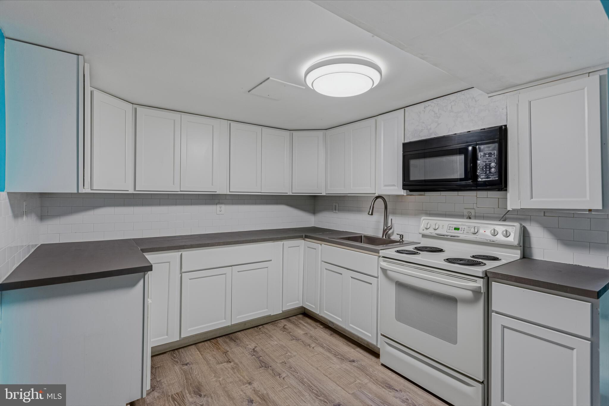 EASTFIELD - Residential