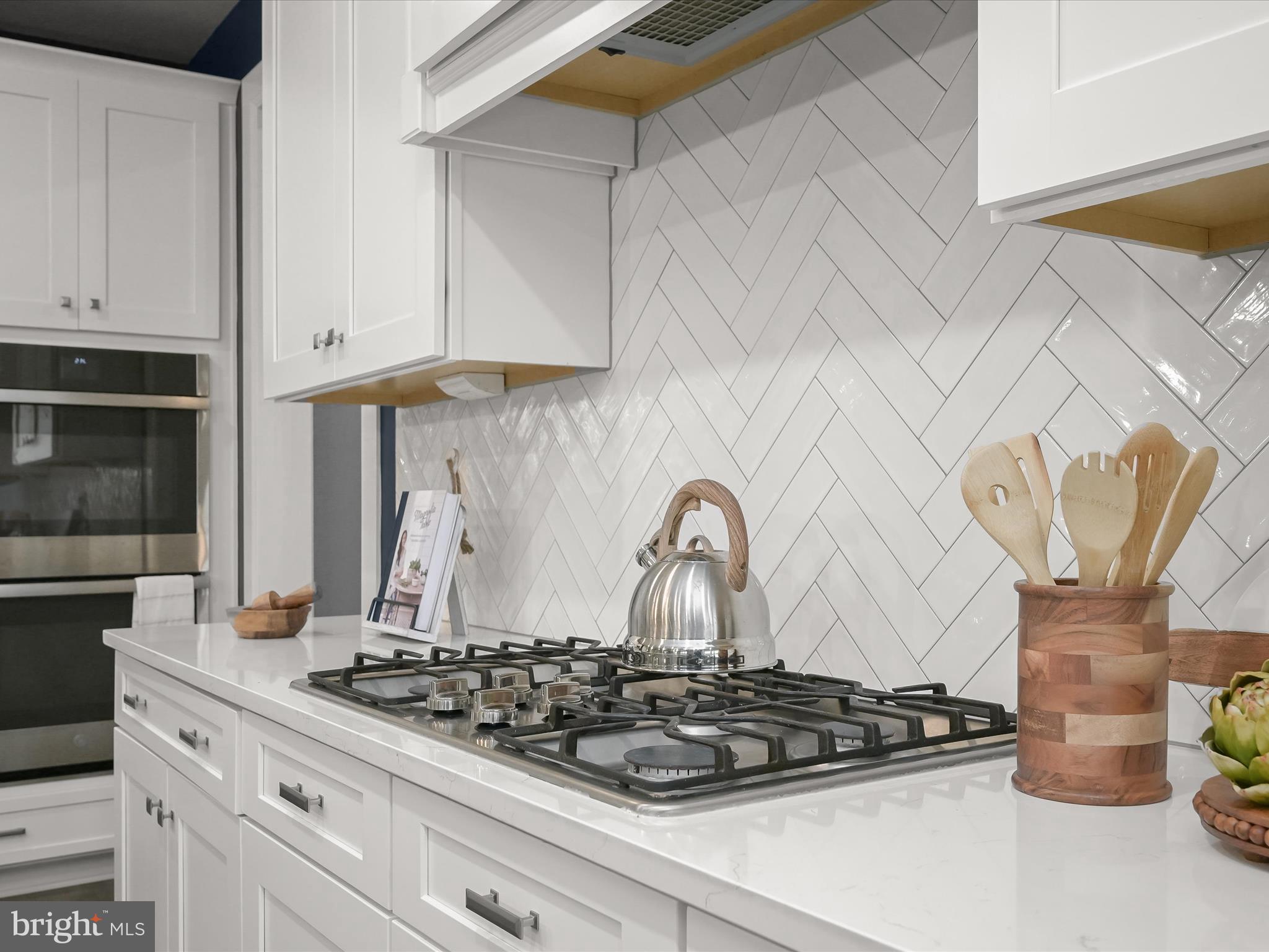 MAPLE LAWN SOUTH - Residential