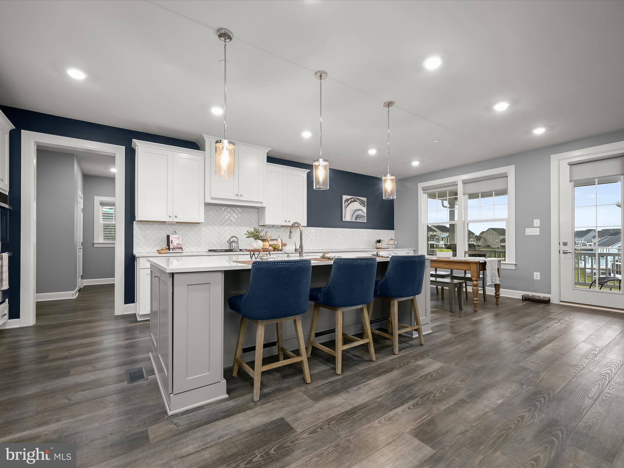 MAPLE LAWN SOUTH - Residential