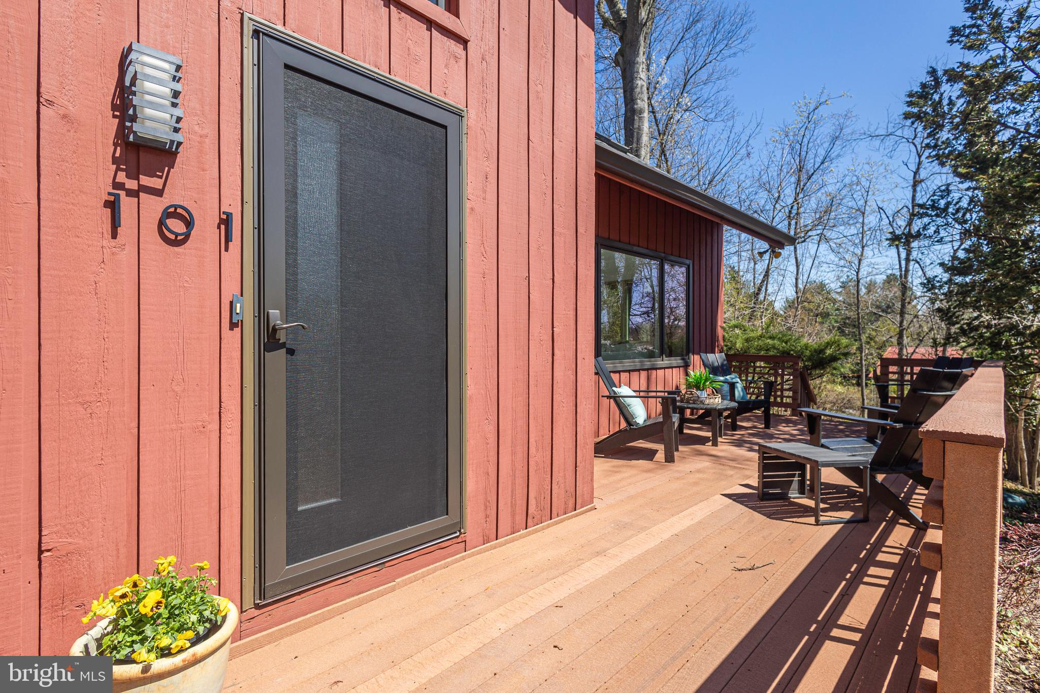 RIDGE VALLEY - Residential