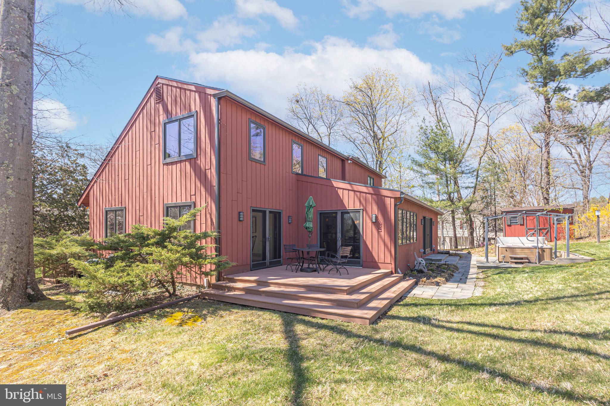 RIDGE VALLEY - Residential