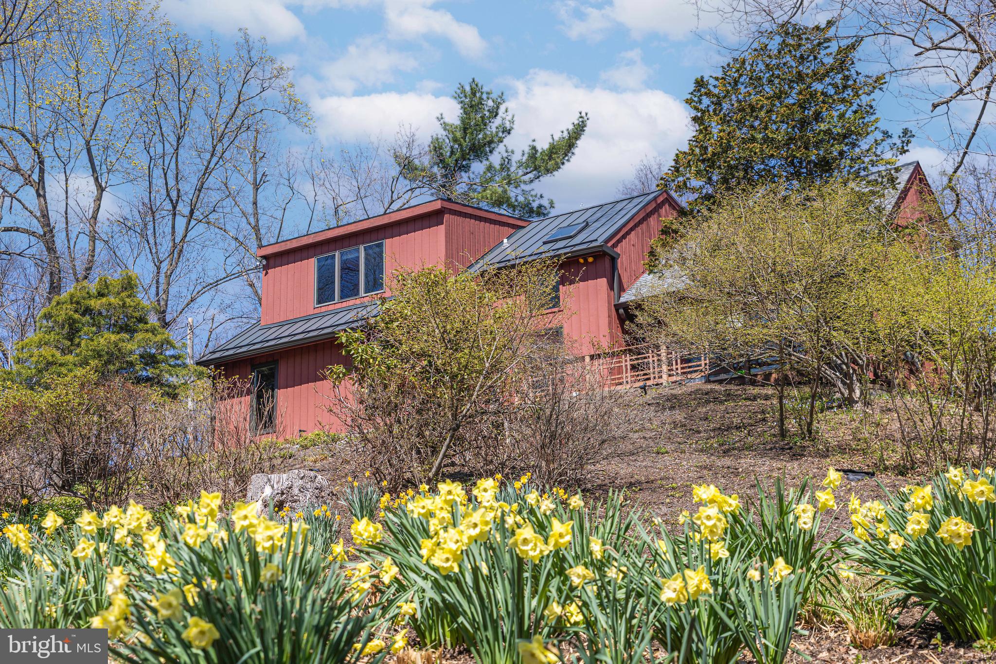 RIDGE VALLEY - Residential