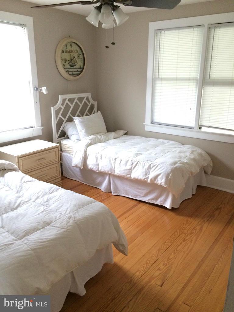 ROCK HALL - Residential