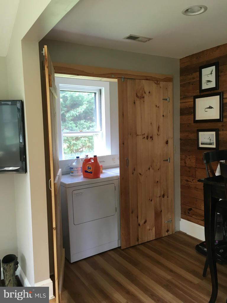 ROCK HALL - Residential