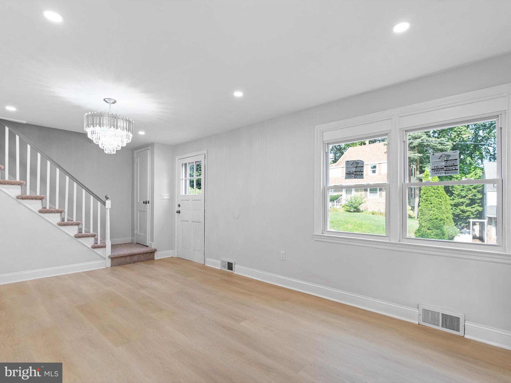 102 KENWOOD LANE