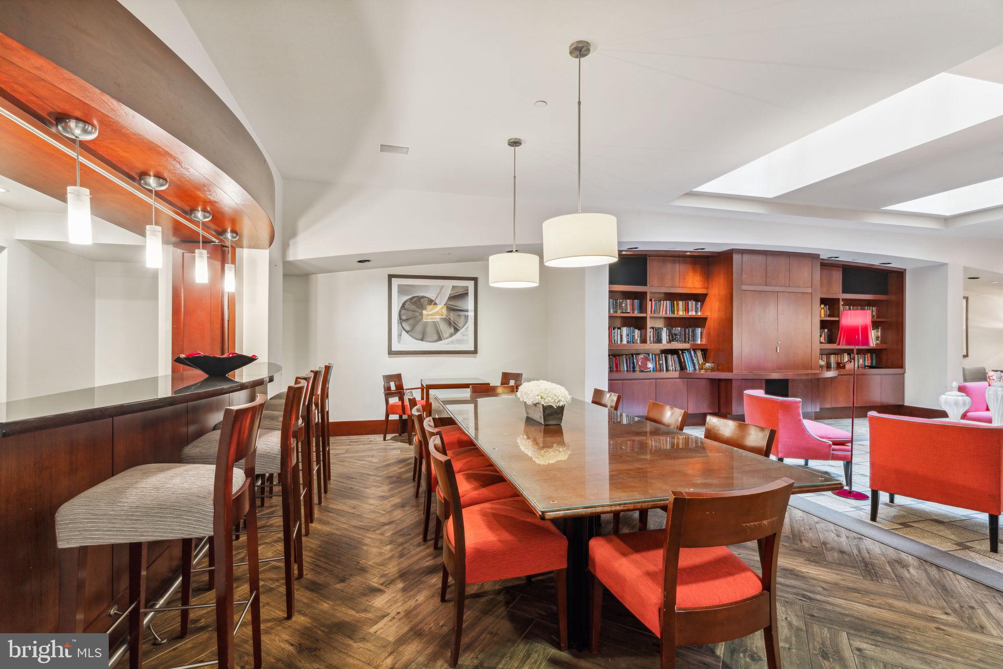 LOGAN SQUARE - Residential Lease