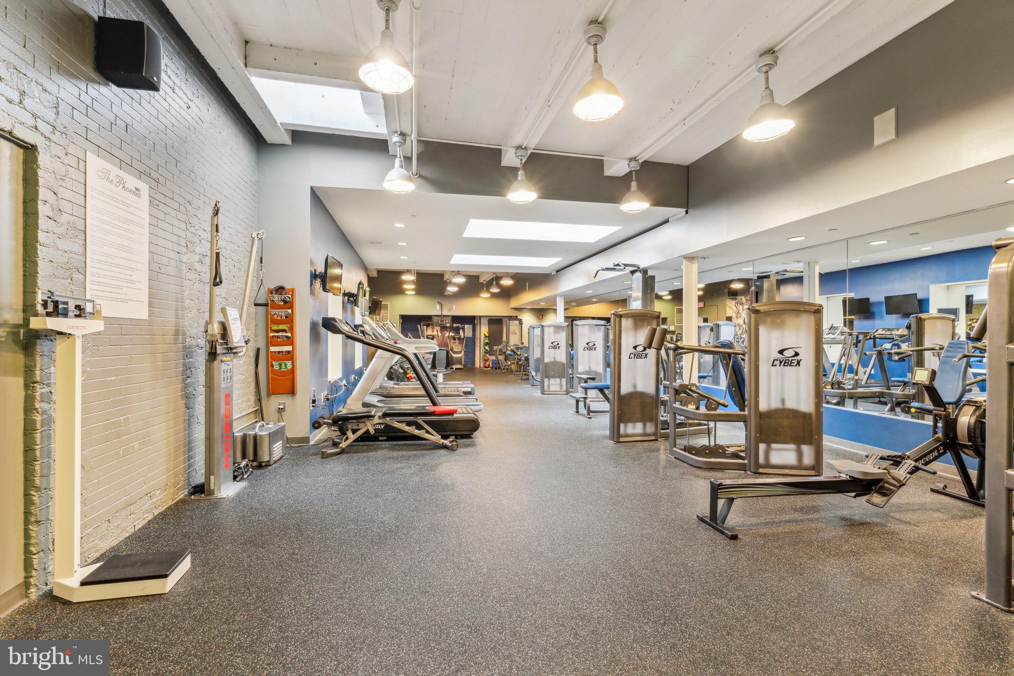 LOGAN SQUARE - Residential Lease