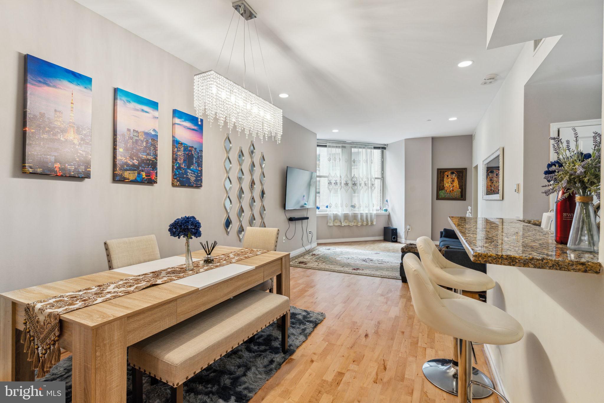 LOGAN SQUARE - Residential Lease