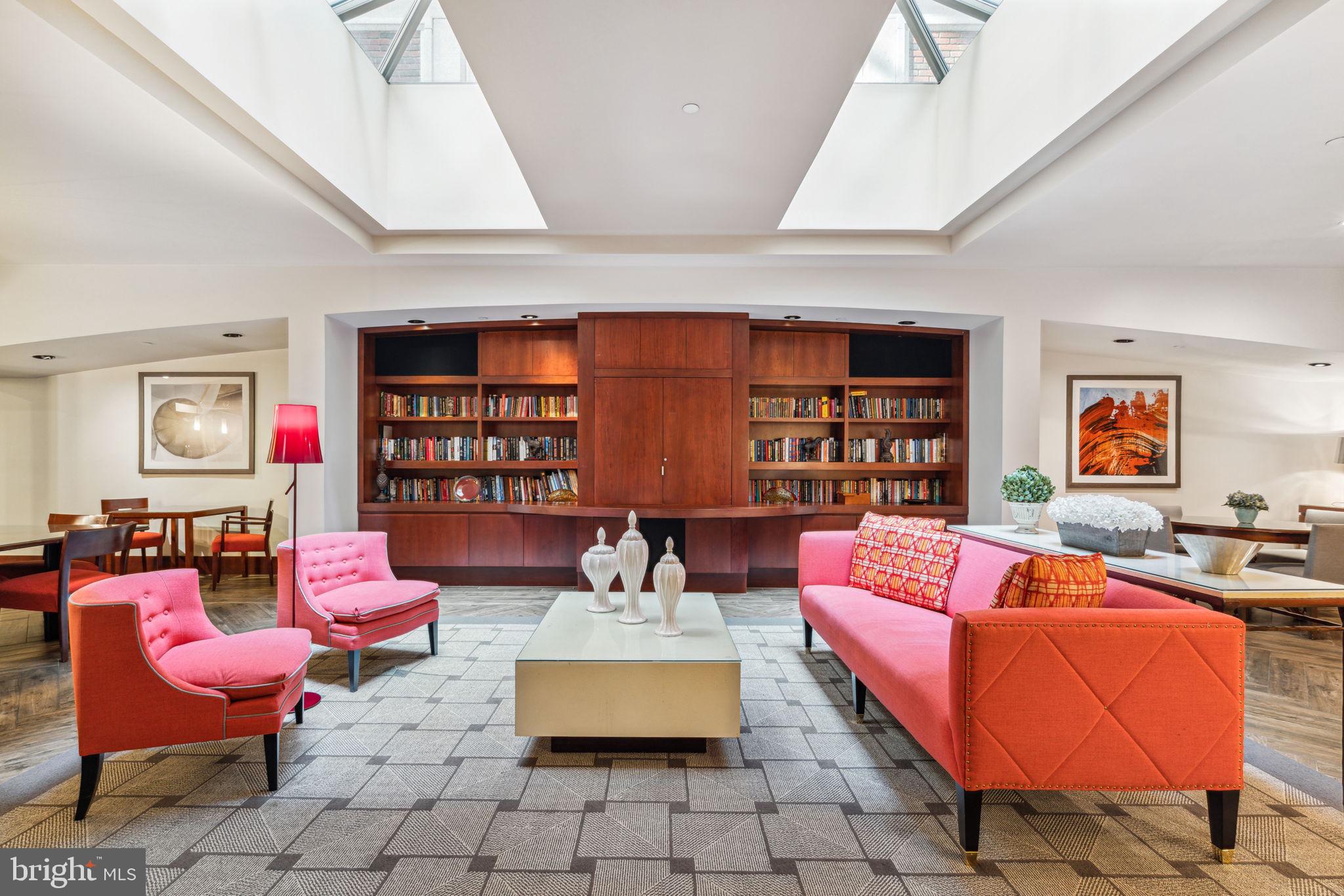 LOGAN SQUARE - Residential Lease