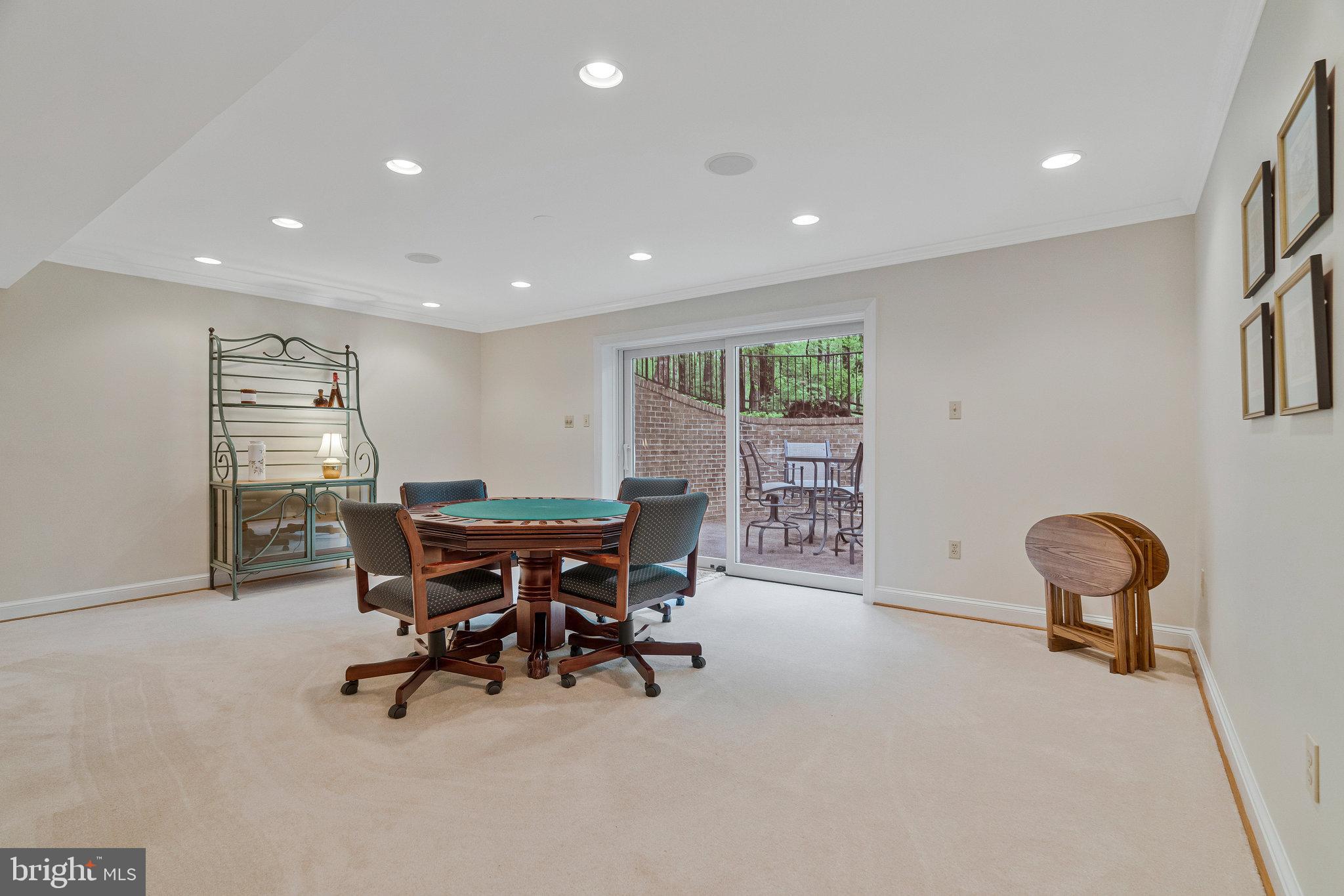 CANTERBERRY ESTATES - Residential