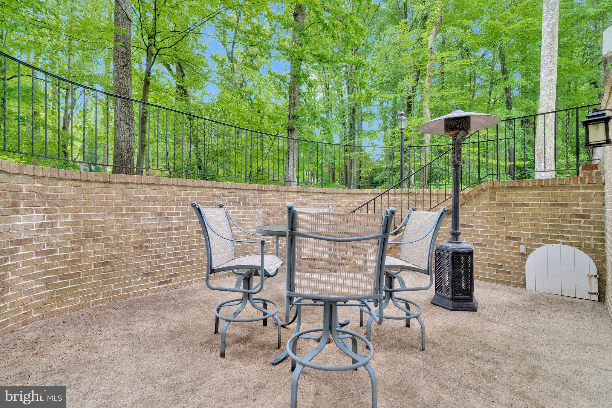 CANTERBERRY ESTATES - Residential