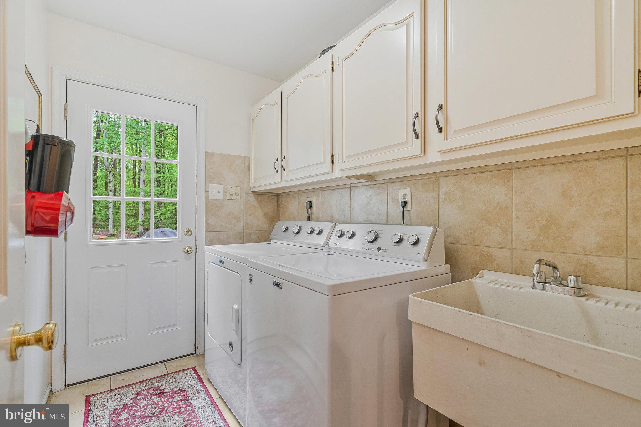 CANTERBERRY ESTATES - Residential