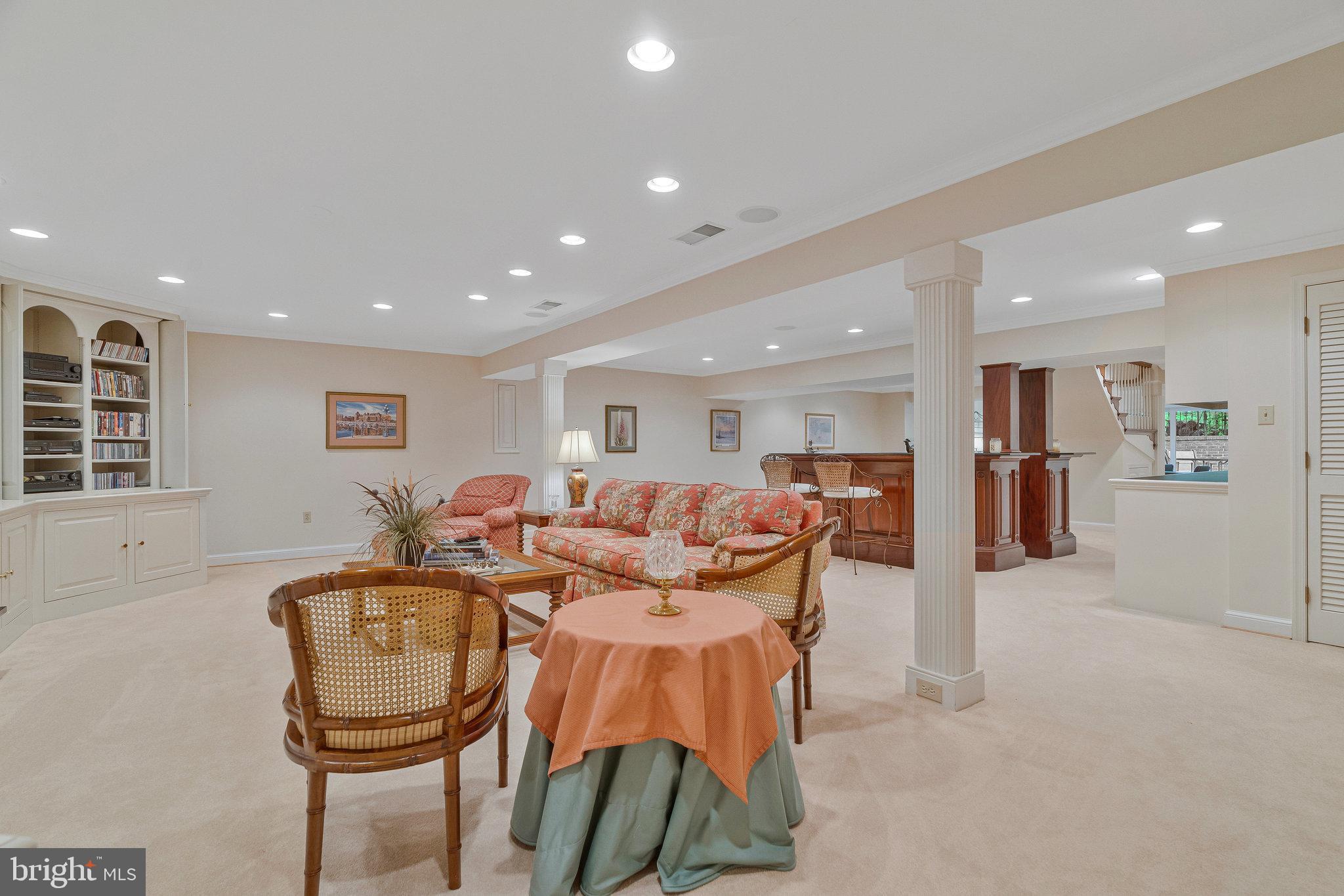 CANTERBERRY ESTATES - Residential