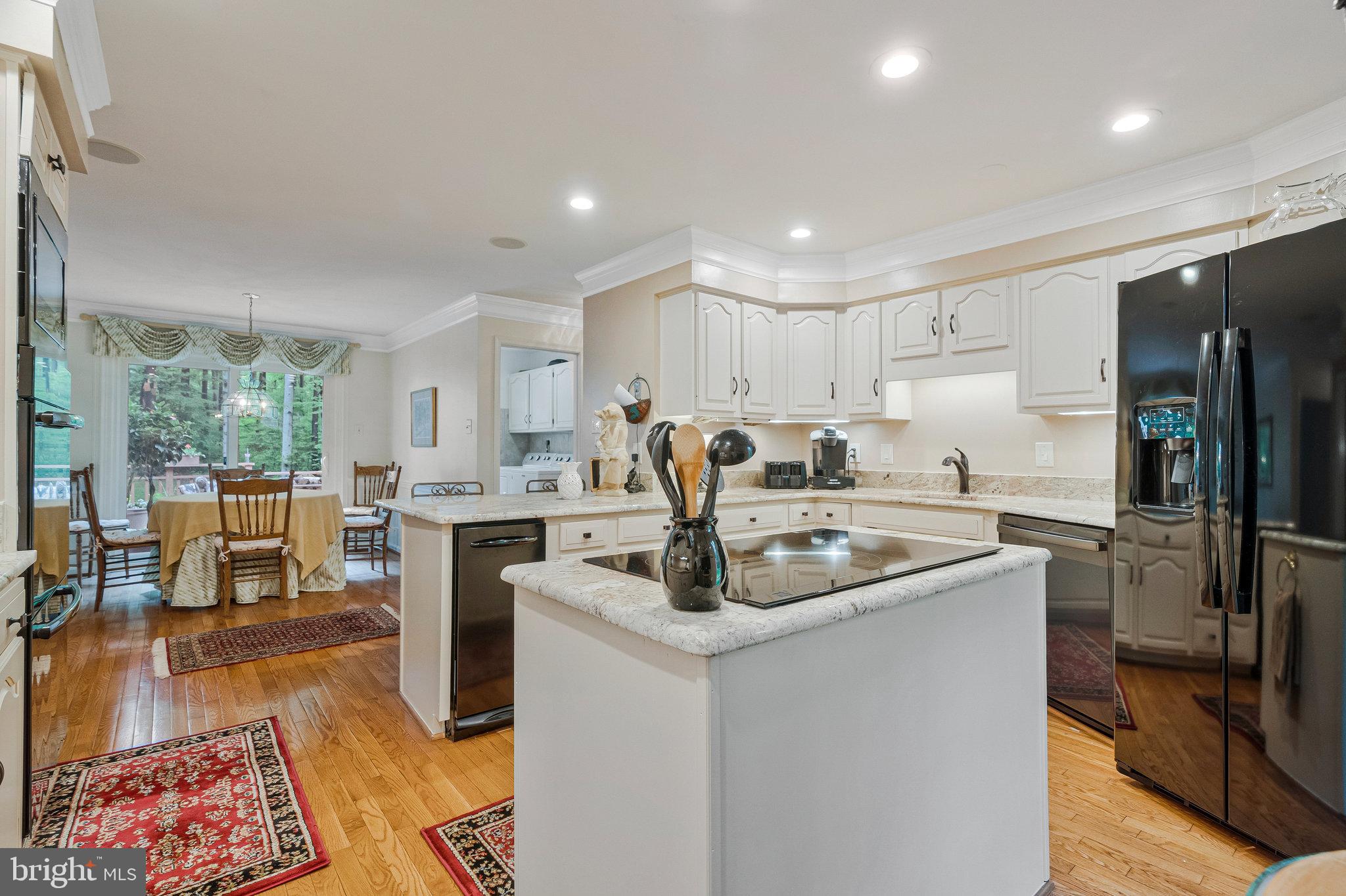 CANTERBERRY ESTATES - Residential