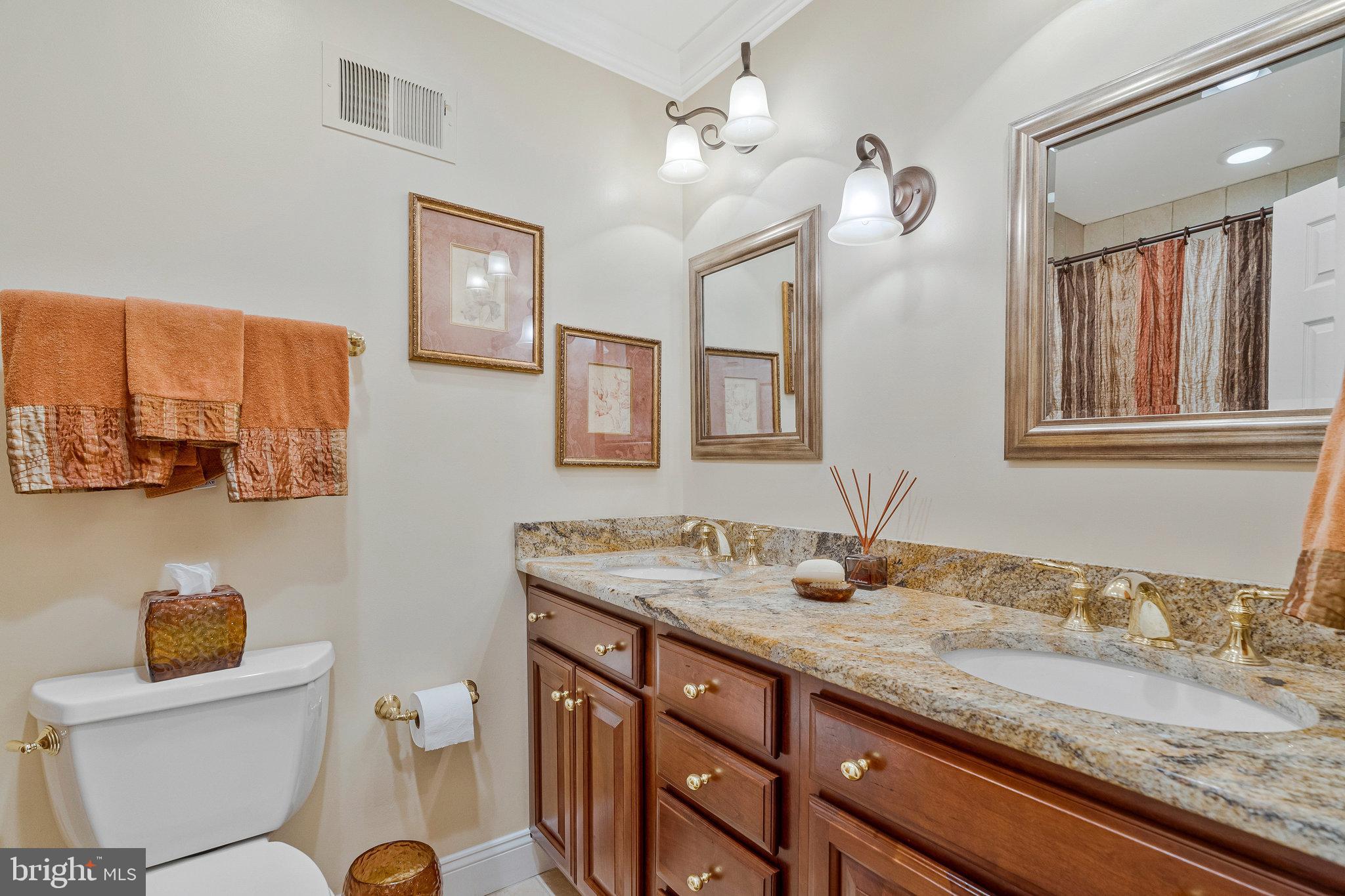 CANTERBERRY ESTATES - Residential