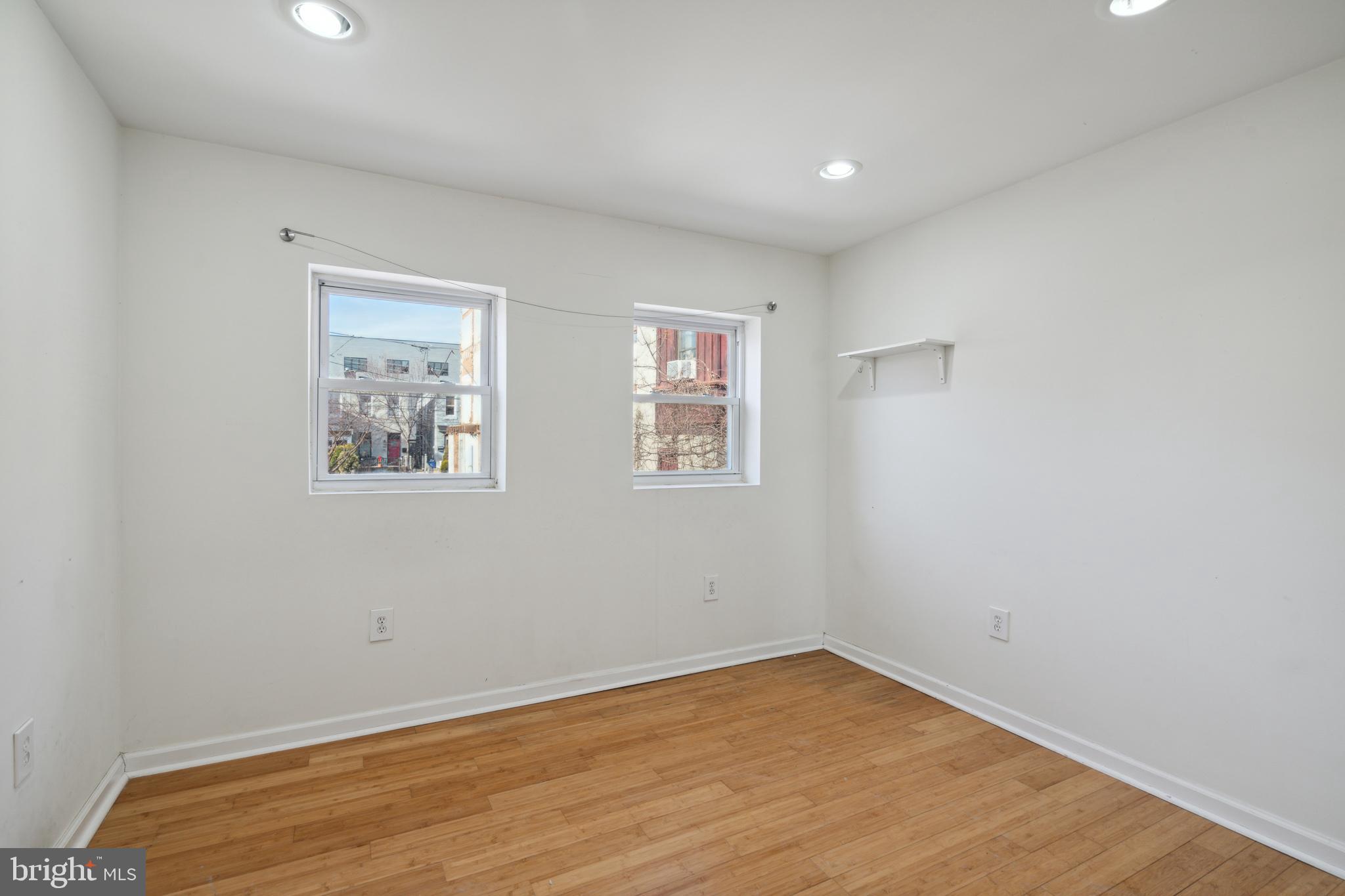 ART MUSEUM AREA - Residential Lease