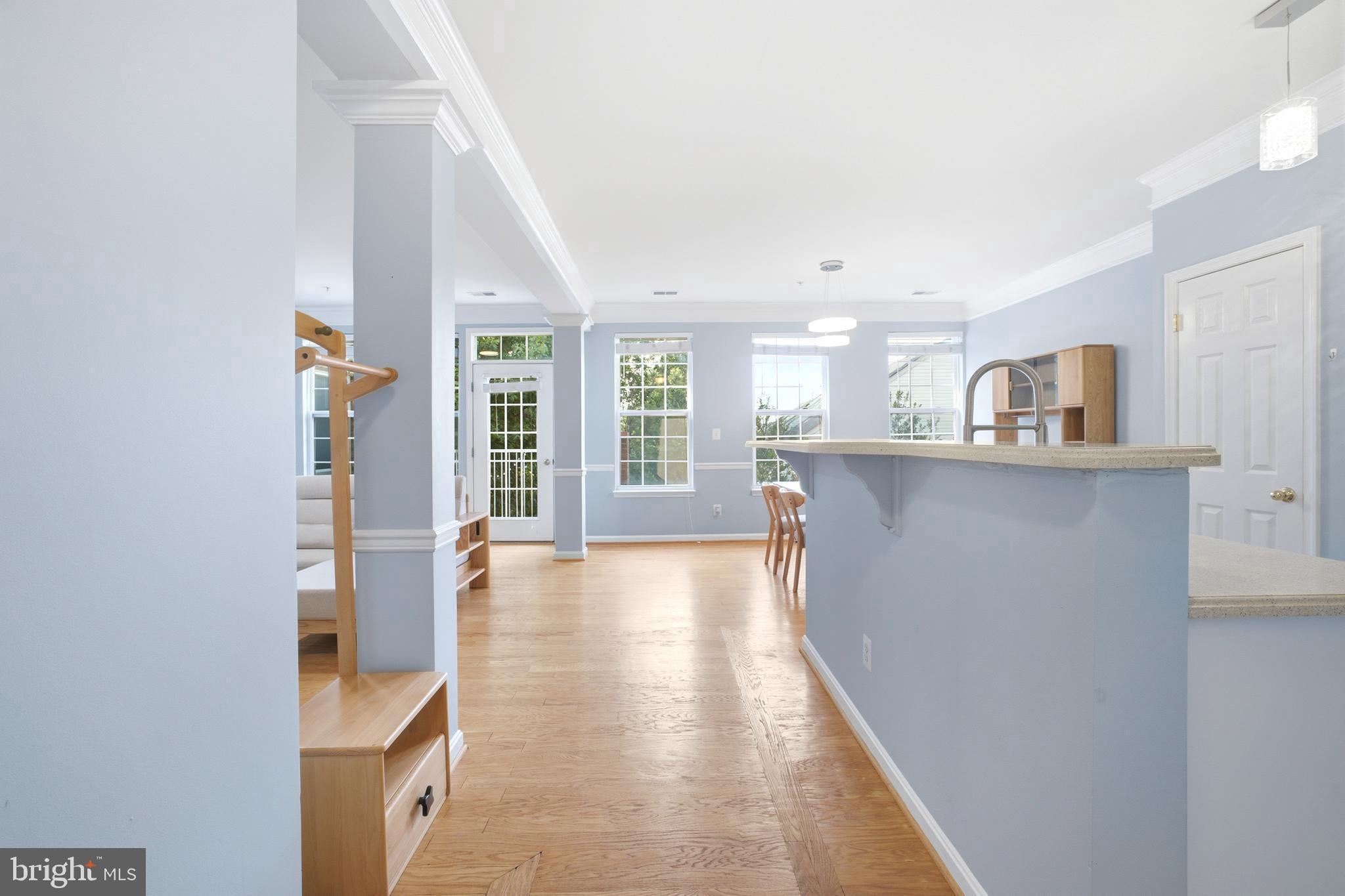 2665 MANHATTAN PLACE 310