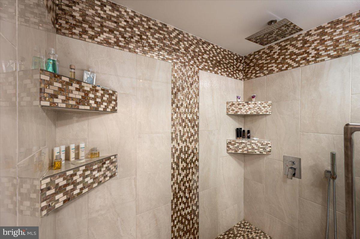 OWINGS MILLS - Residential Lease