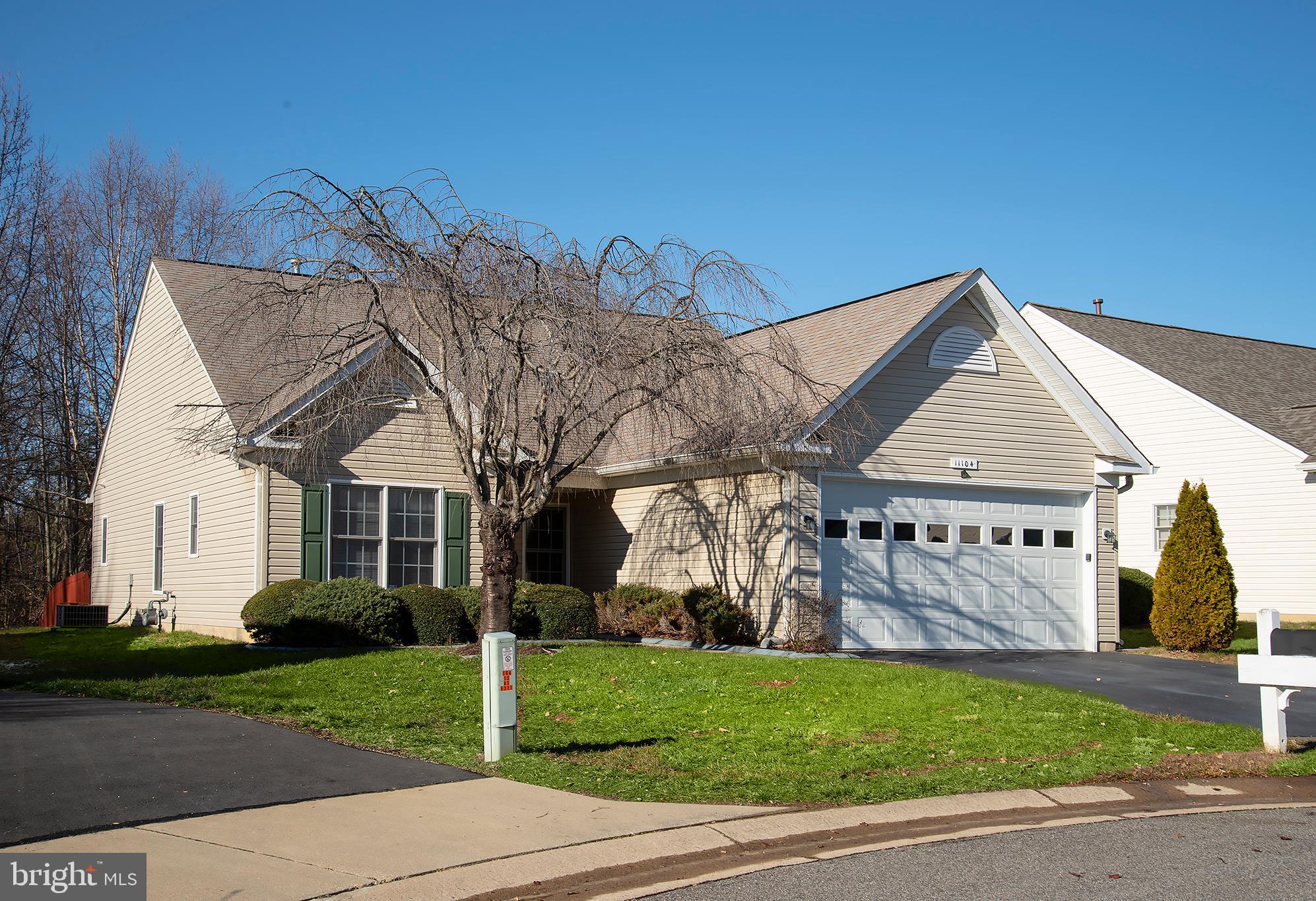 SALEM FIELDS - Residential