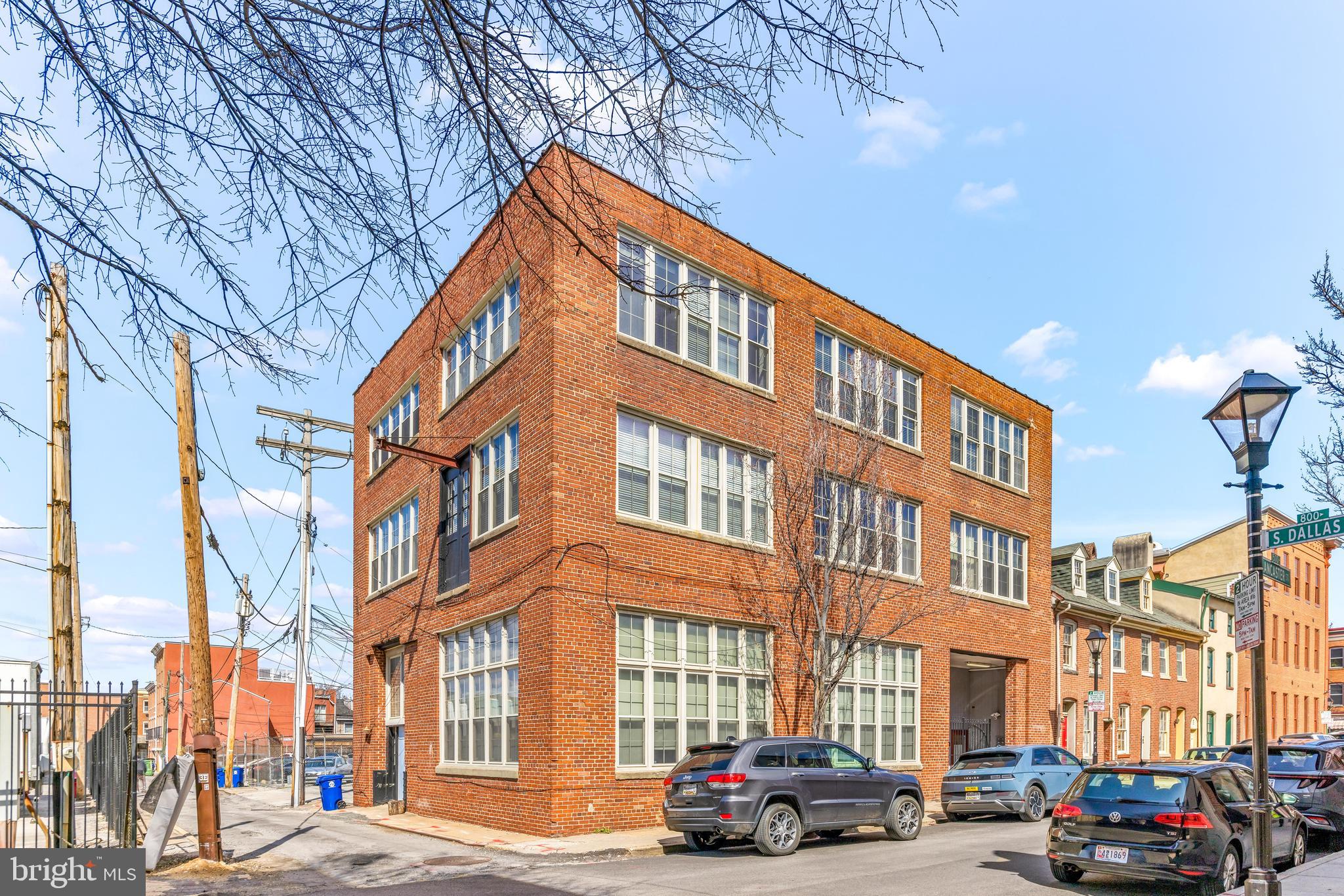 1516 LANCASTER STREET