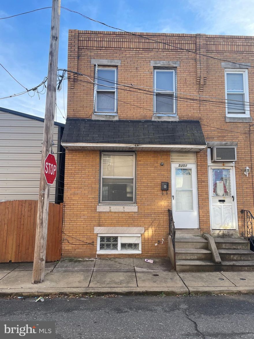 Welcome to 5351 August St. Applicants must have 30 days worth of pay stubs, 3x gross income to monthly rent, no evictions or collections, clear background check, and no pets. The property is move-in ready. Tenant pays water, gas, and electric. Anyone 18 and older who will be living in the property must submit an application. Application fee is $40.